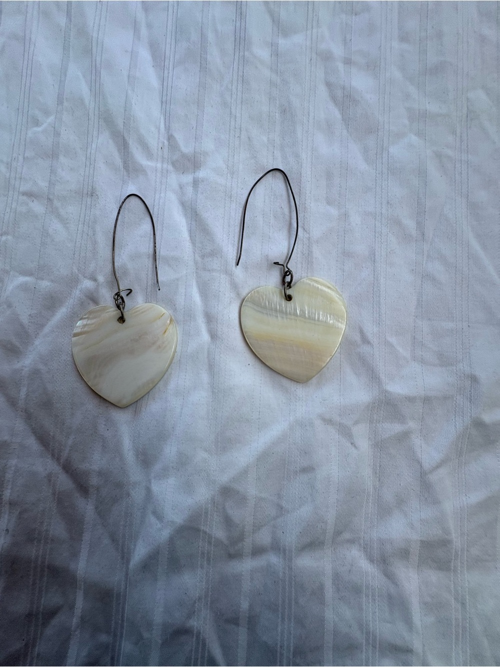 Heart-Shaped Cream Shell Drop Earrings